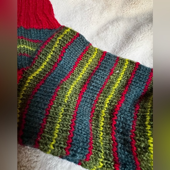 Wool hand knitted winter socks multicolored from Ukraine - Picture 4 of 4